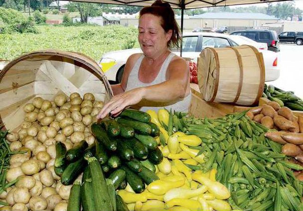 fruit stand 1 WEB